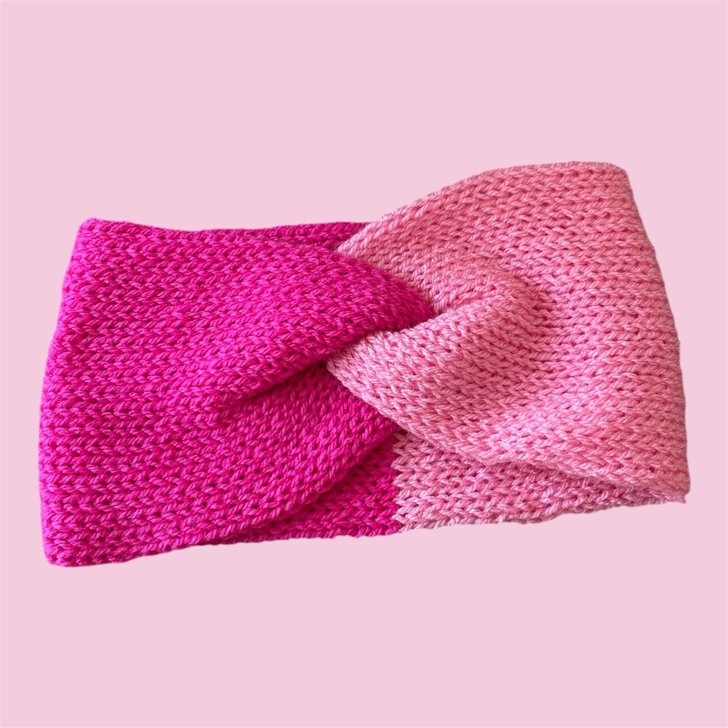 Cache-oreille bicolore Rose